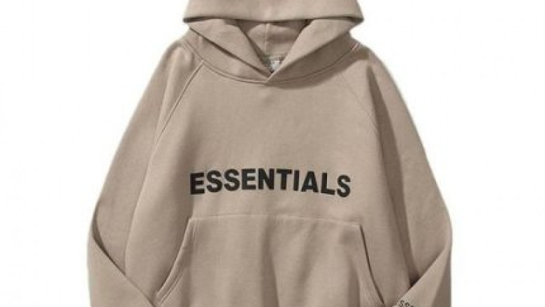Essentials Hoodie – Minimalist Look, Maximum Comfort