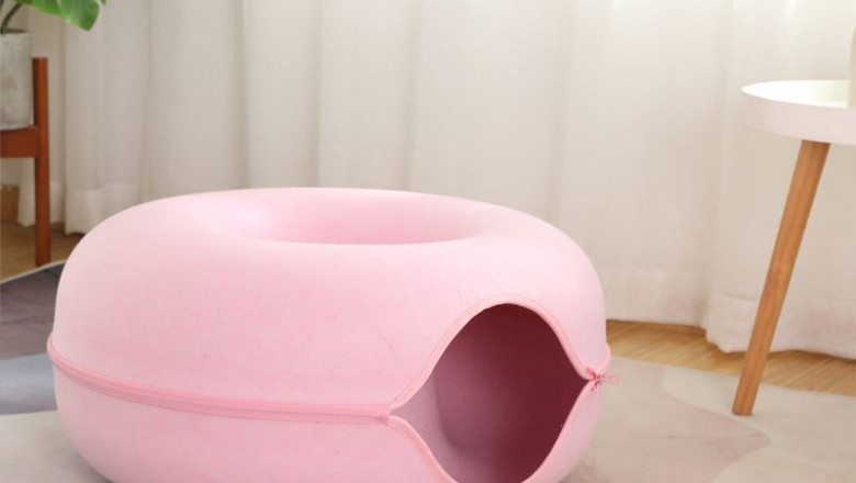 The Viral Cat Donut Tunnel That’s Taking Over TikTok—Should You Get One?