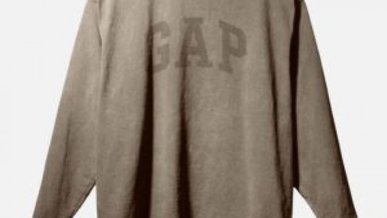Level Up Your Streetwear Game: Master Trends with Corteiz Clothing & the Iconic Yeezy Gap Hoodie