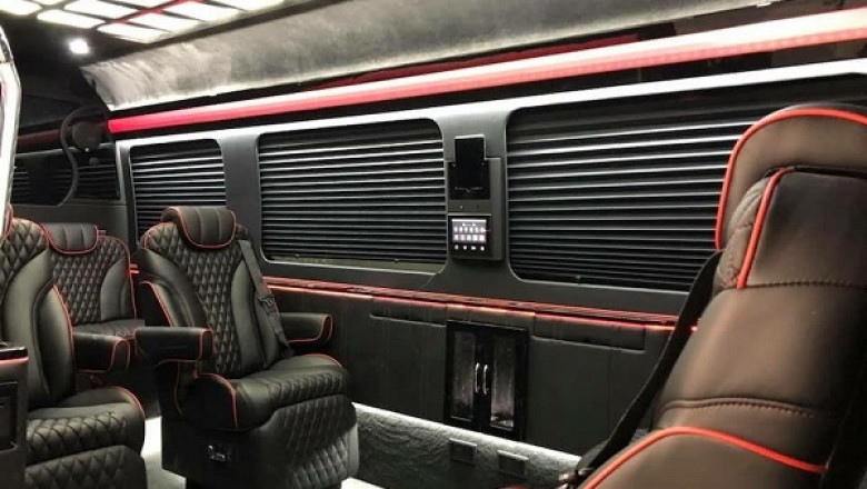 Laguardia Airport Transfers To Manhattan – Premium Services for Seamless Rides
