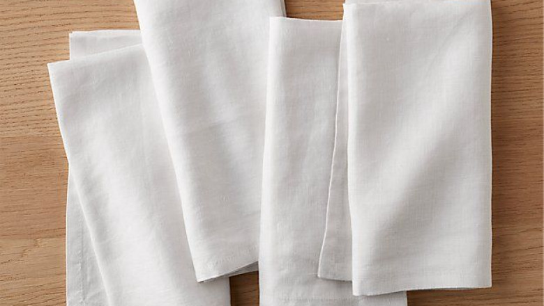 Elegant Simplicity: Why White Napkins Remain the Gold Standard in Dining Decor